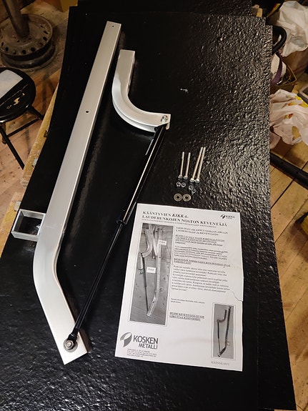 Product image 1 of 3