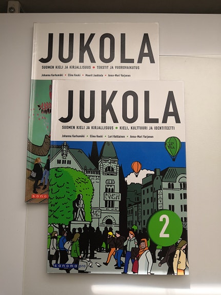 Lukiokirjoja
