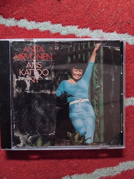 Anita Hirvonen - Ans kattoo ny