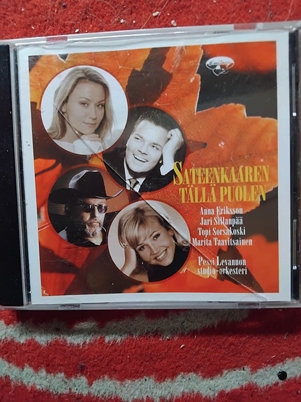 Sateenkaaren tällä puolen