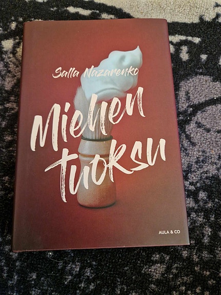 Salla Nazarenko: Miehen tuoksu