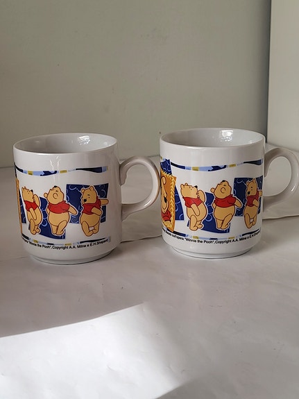 Disney Nalle Puh muki 2kpl