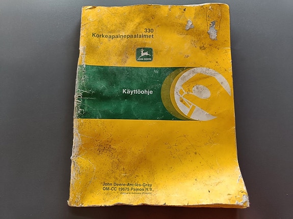 John Deere 330 paalaimen ohjekirja