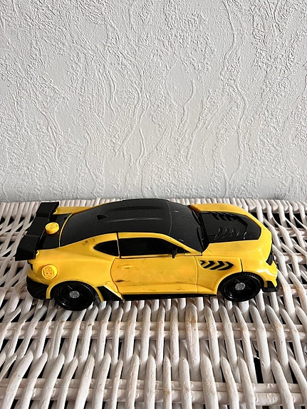 Auto- transformeri
