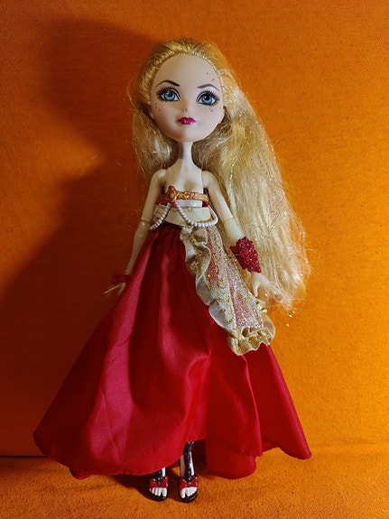 Ever after high Thronecoming Applewhite