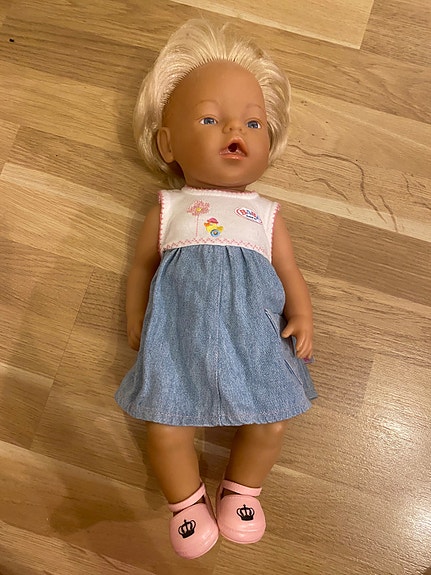Baby Born nukke
