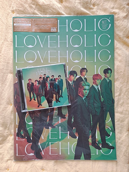 Kpop: NCT 127 Loveholic Limited edition (CD+Blu-ray)
