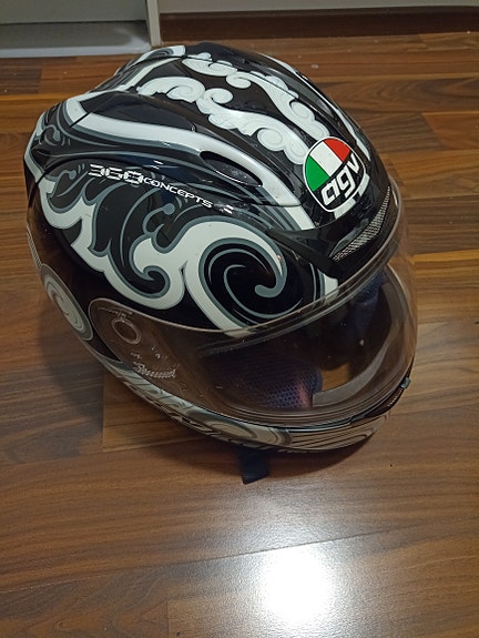 Product image 1 of 5