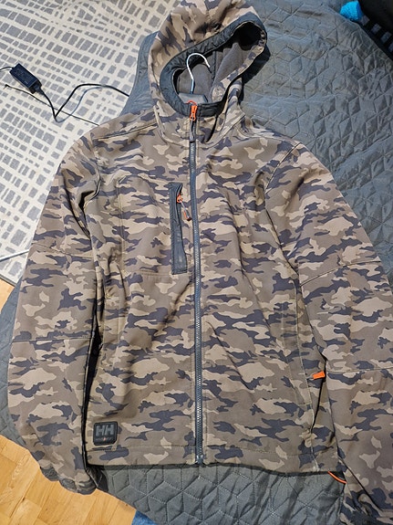 Product image 1 of 2