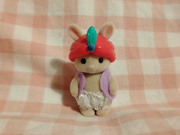 Sylvanian Families yllätysvauva Aladdin