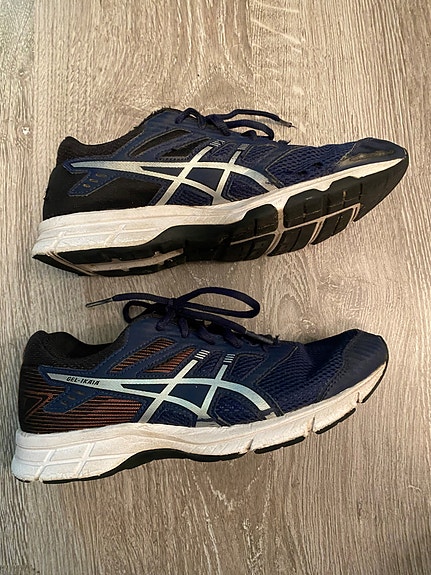 Asics Gel Ikaia 7 juoksukengät Navy Blue koko 39/24,5 cm