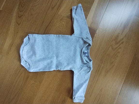 Petit bateau body 60cm