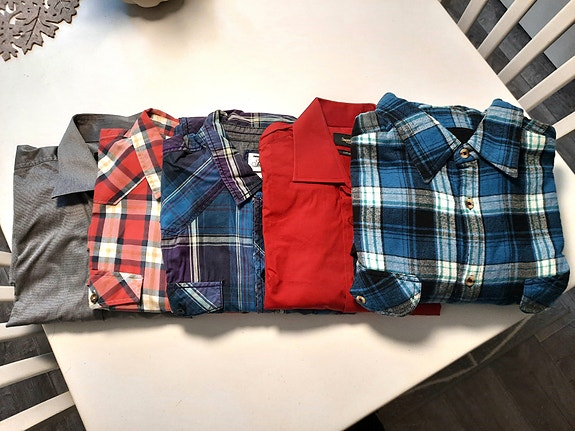Ehjiä,puhtaita miesten paitoja.