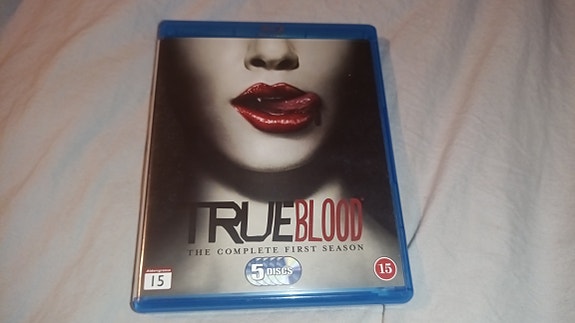 True Blood kausi 1 bluray
