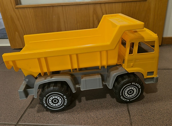 Plasto iso rekka