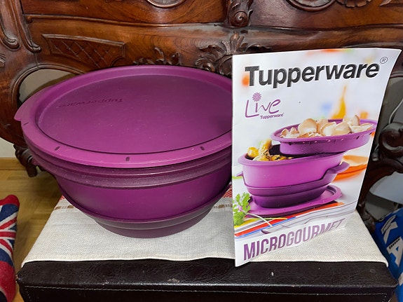 Microgourmet haudutus astia mikroastia mikrokeitin Tupperware