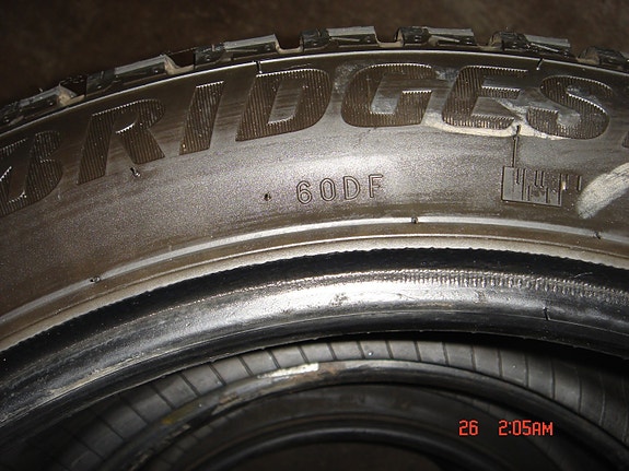 Bridgestone nastarenkaat 225/45-17"