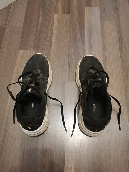 XTEP mustat lasten kengät koko 37