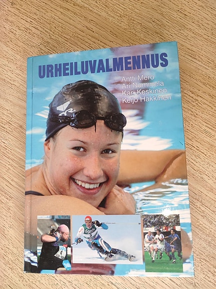 Urheilu valmennuskirja