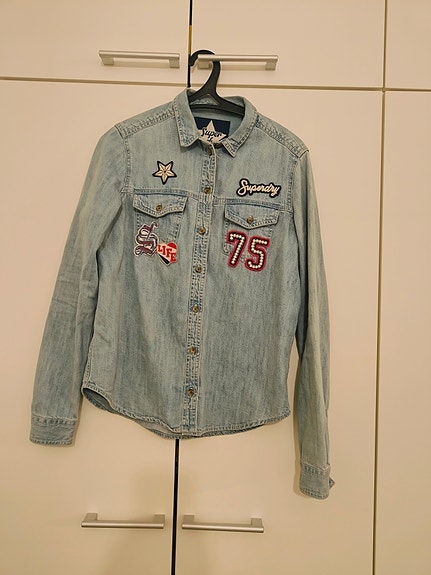 Superdry farkkupaita S-koolle