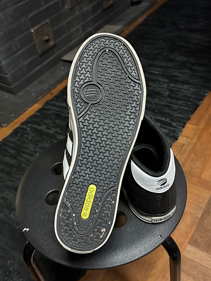 Adidas Neo -tennarit koko 44