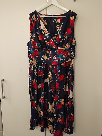 Mekko koko 48