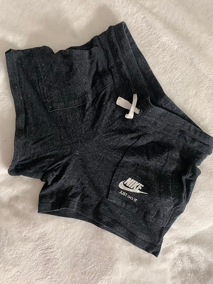 Nike shortsit