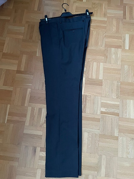 Stockmann miesten suorat housut