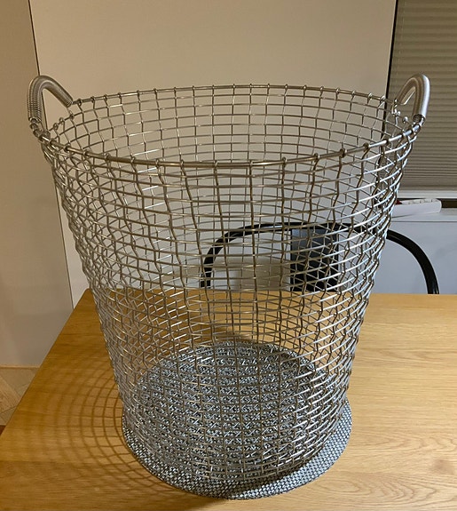 Korbo teräskori, design