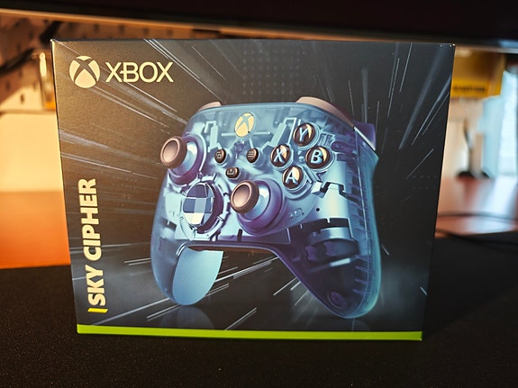 Xbox series ohjain Sky Cipher transparent blue uusi