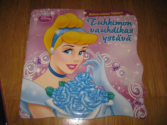 Disney: Tuhkimon vauhdikas ystävä