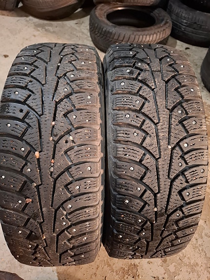 185/60R15 Nokian Hakkapeliitta 5 pari 2kpl.