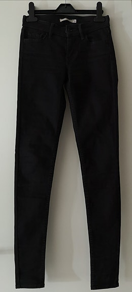 Levi's 710 mustat farkut 24"