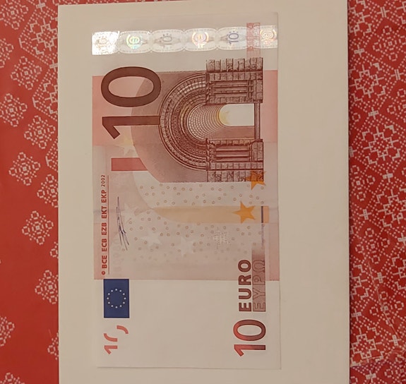 10 euron seteli VIRHEELLINEN