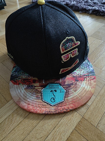 Product image 1 of 5