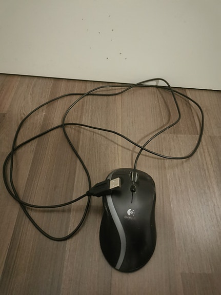 Logitech langallinen hiiri