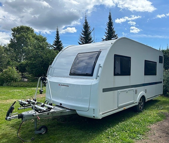 Vuokrataan matkailuvaunu Adria Altea 472PK, vm. 2024