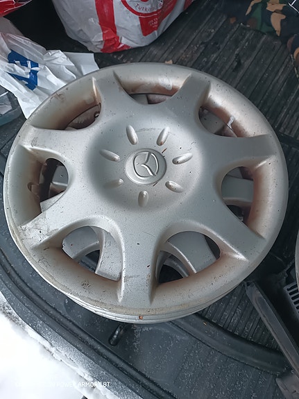 Mazda pölykapselit