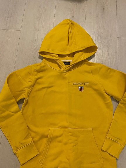 Gant keltainen huppari
