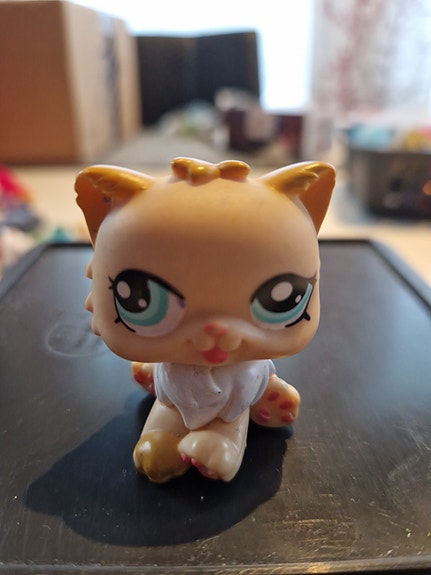 Product image 1 of 3