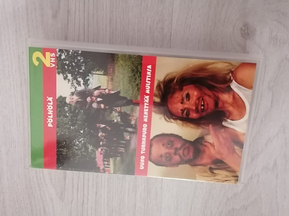 2x VHS elokuva, pölhölä Ja Uuno menettää muistinsa