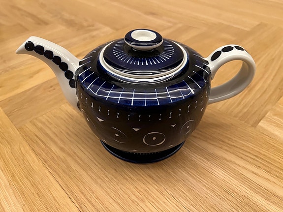 Arabia Valencia teekannu + lautaset 2 kpl, Ulla Procope