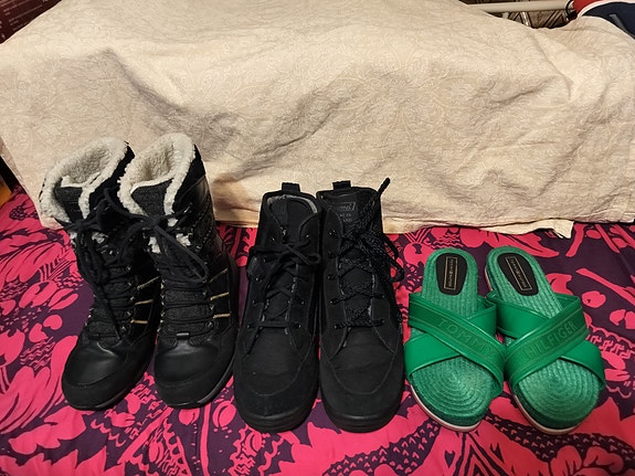 Tommy Hilfiger kengät 41, Halti  kengät 37, Kuomat 41