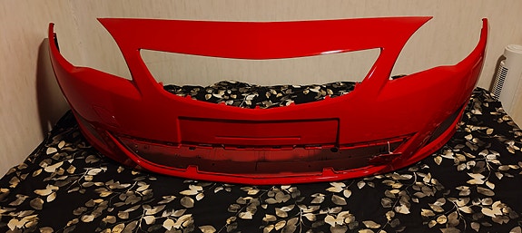 Opel Astra J etupuskuri