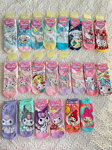 uudet Anime ja manga ja Sanrio Kawaii varretomat  sukat 36-40