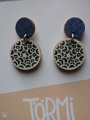 Törmi design korvakorut