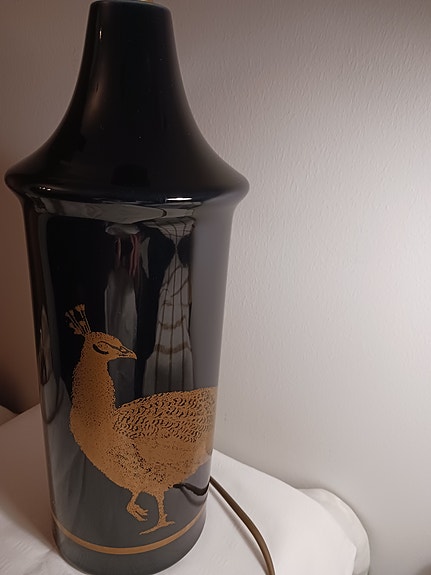 ARABIA Design Veikko Roininen -82 pöytälampunjalka musta/kulta. TARJOA!
