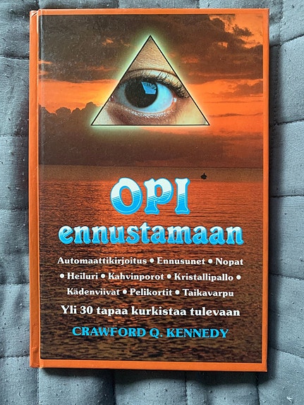 Uusi harrastus: Opi ennustamaan, automaattikirjoitus, kurkista tulevaisuuteen