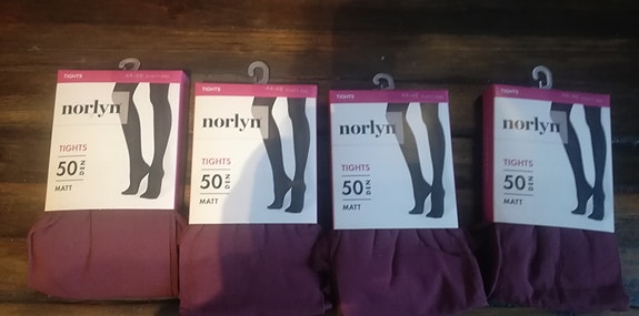 4kpl uusia norlyn sukkahousuja koko 44-48
