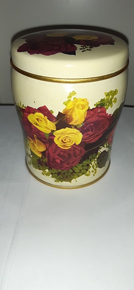 Ruusu peltipurkki, Vilen, kork. n. 12 cm